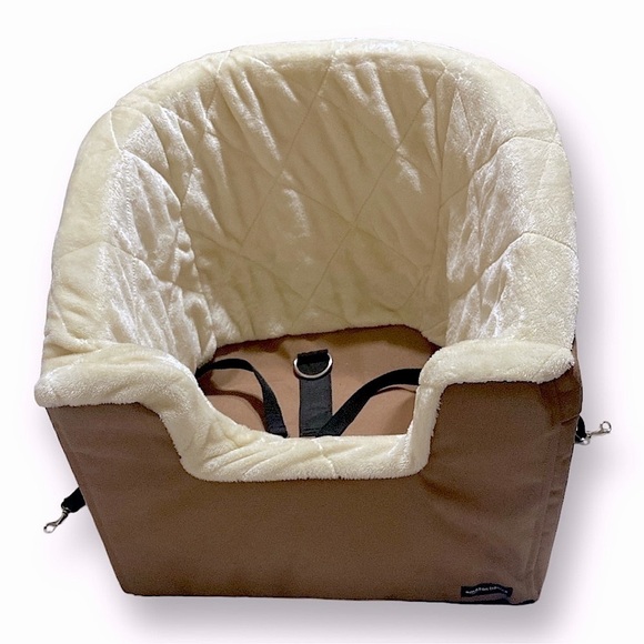 Pet Car Booster Bucket Seat 16 x 18 x 22  Max Weigh… - Picture 4 of 14